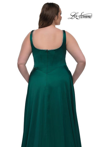 Plus Sizes Style Number 33026 - 6