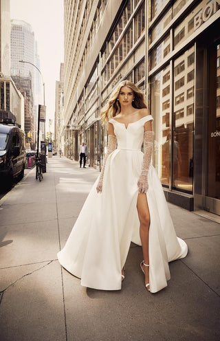 Amy and Eve Style Number 15018 - 1