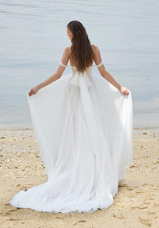 Amy and Eve Style Number 15043 - 2