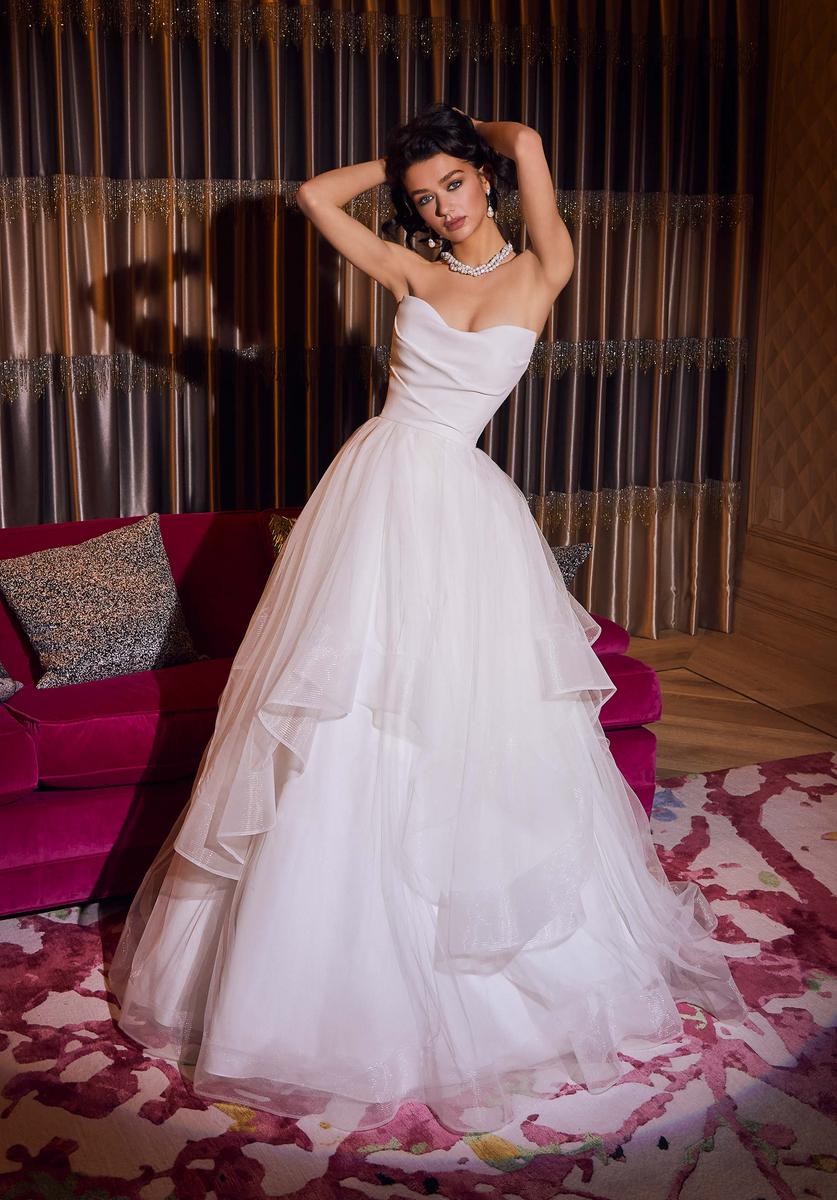 Amy and Eve Style Number 15067 - 5