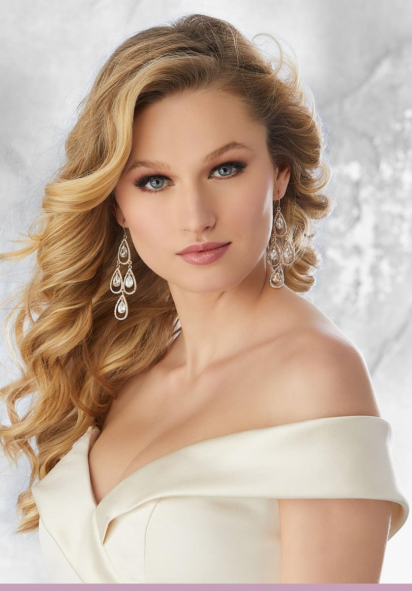 Damas de Vizcaya Style Number 9488 - 6
