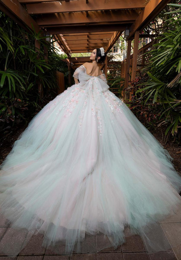 Vizcaya Style Number 4080001 - 2