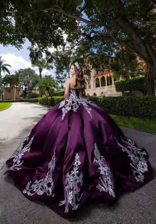 Vizcaya Style Number 4080009 - 8