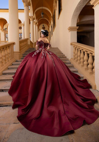 Vizcaya Style Number 4080011 - 2