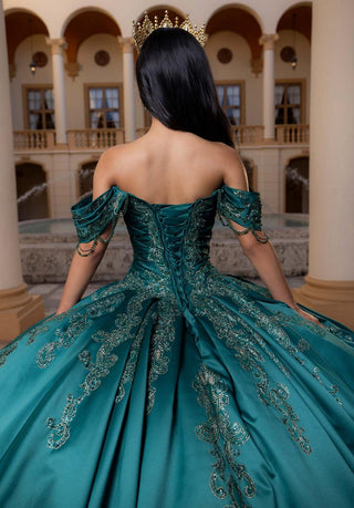 Vizcaya Style Number 4080011 - 10