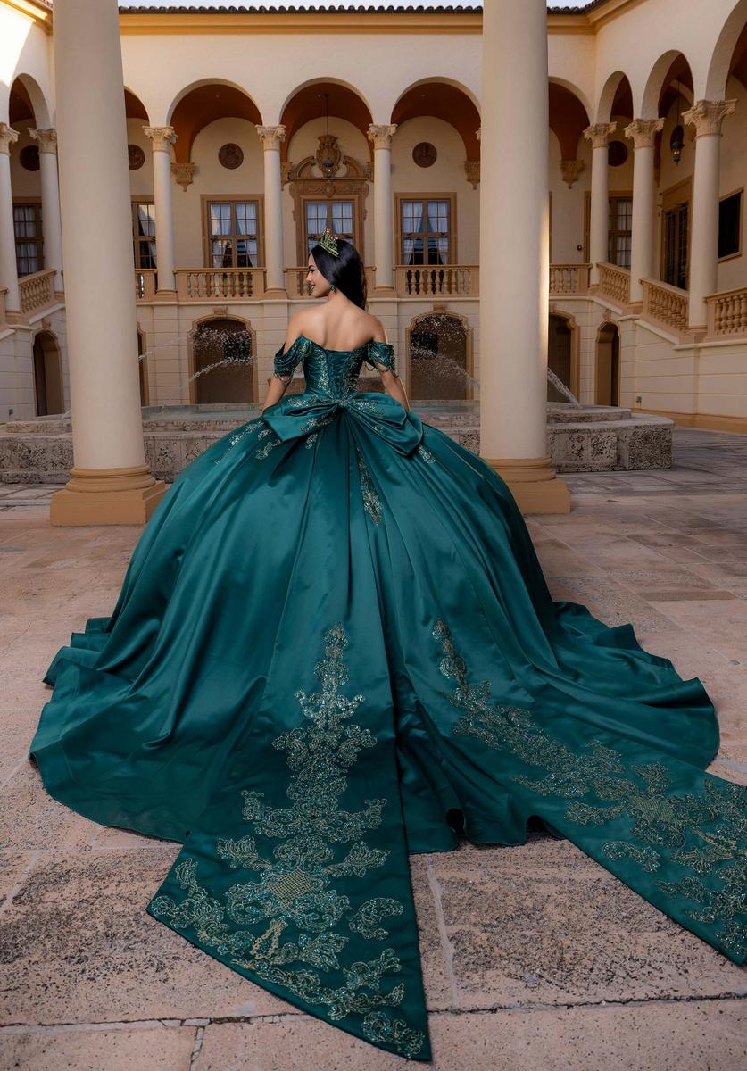 Vizcaya Style Number 4080011 - 6