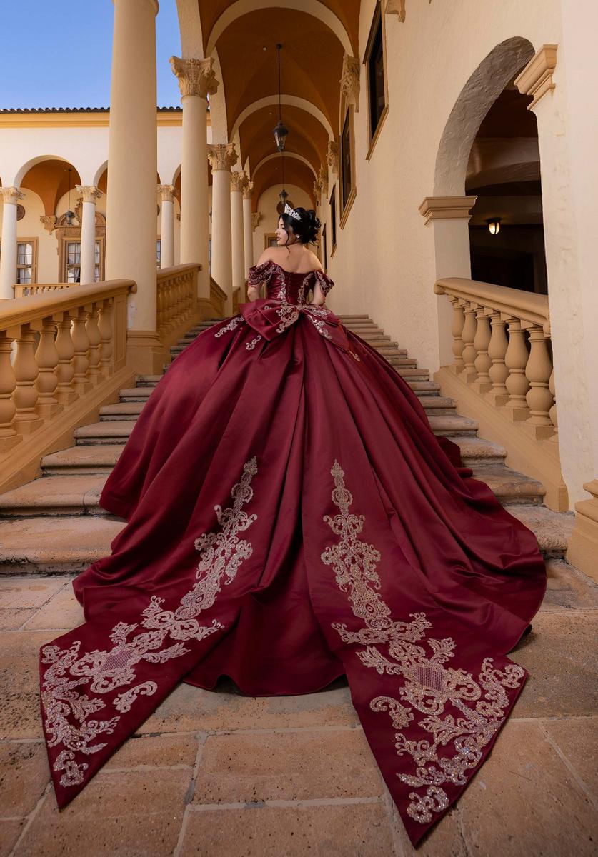 Vizcaya Style Number 4080011 - 3