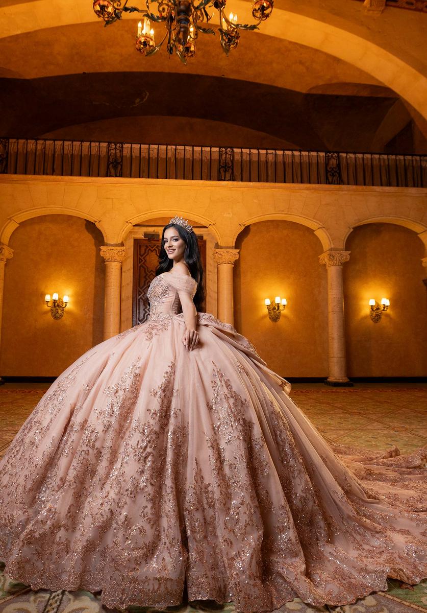 Vizcaya Style Number 4080013 - 15