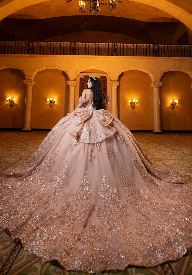 Vizcaya Style Number 4080013 - 2