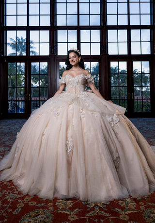 Vizcaya Style Number 4080017 - 1