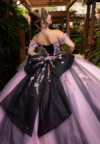 Vizcaya Style Number 4080018 - 8