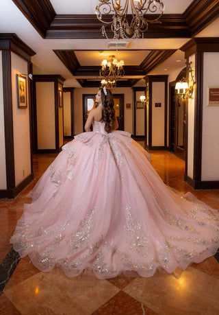 Vizcaya Style Number 4080025 - 4