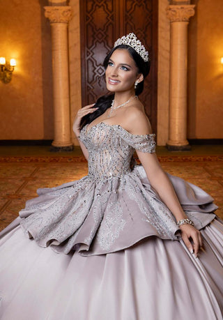 Vizcaya Style Number 4080030 - 4