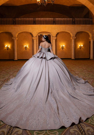 Vizcaya Style Number 4080030 - 2