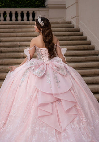 Vizcaya Style Number 4080060 - 3