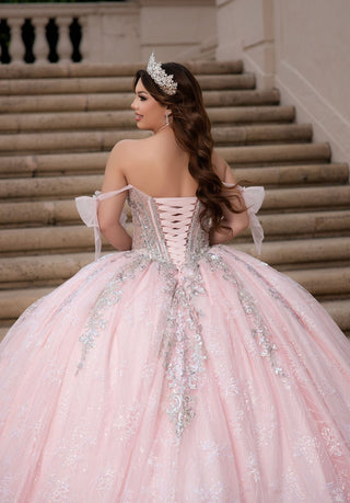 Vizcaya Style Number 4080060 - 6