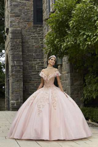 Vizcaya Style Number 89342 - 4