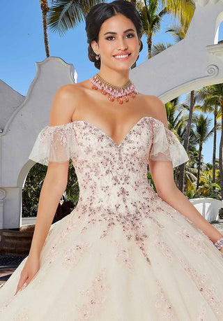 Vizcaya Style Number 89365 - 7