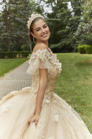 Vizcaya Style Number 89404 - 2