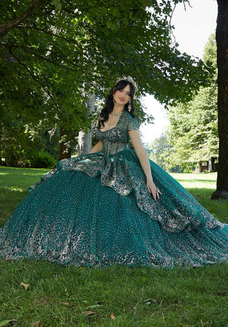 Vizcaya Style Number 89452 - 5