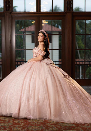 Vizcaya Style Number 89523 - 9