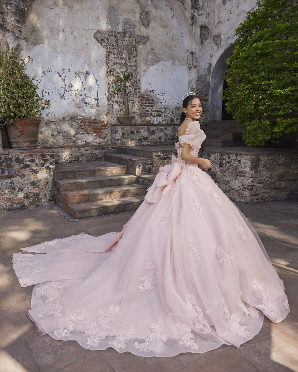 Vizcaya Style Number 89542 - 8