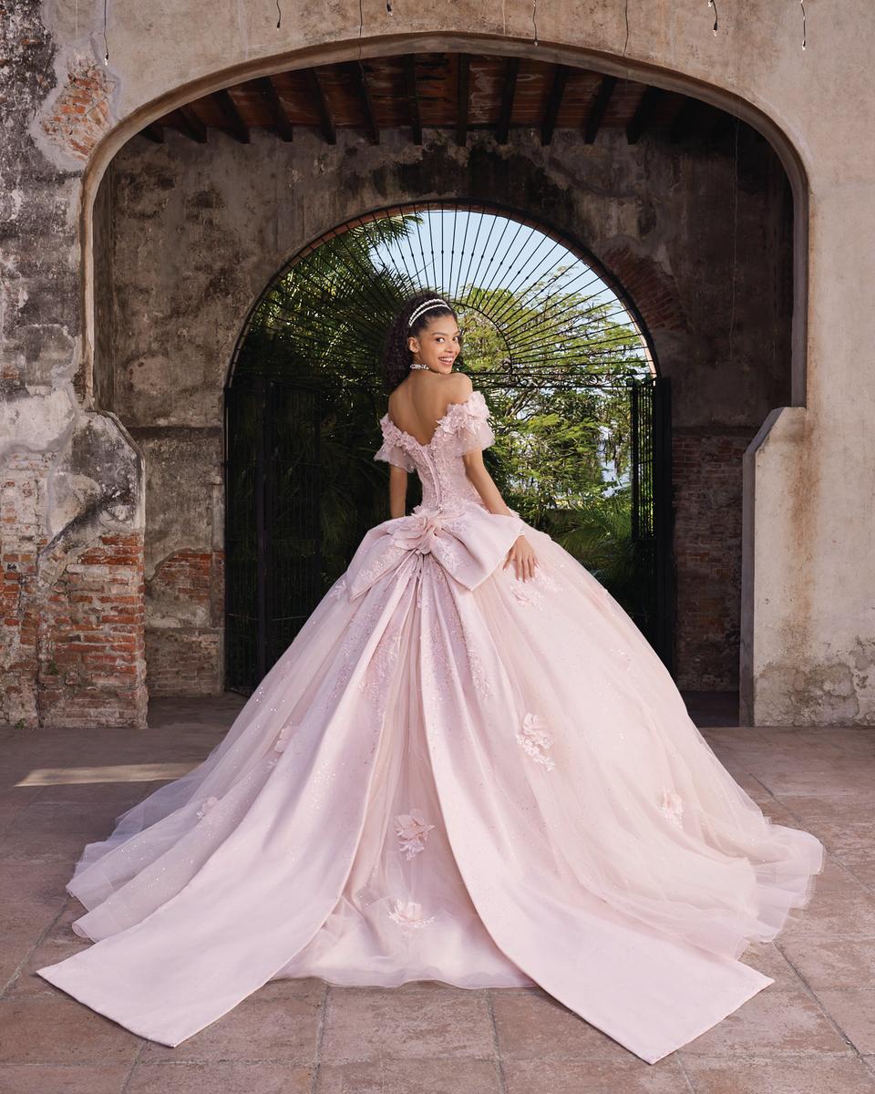 Vizcaya Style Number 89549 - 2