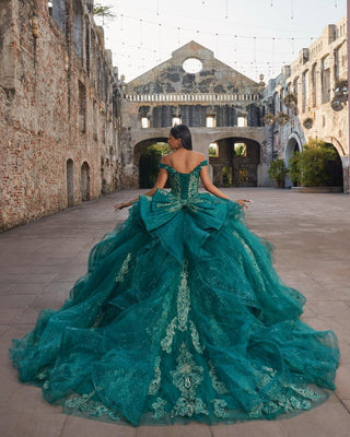 Vizcaya Style Number 89556 - 8