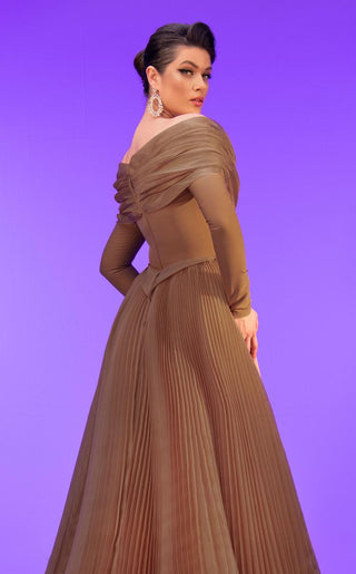 MNM Couture Style Number F02800 - 24