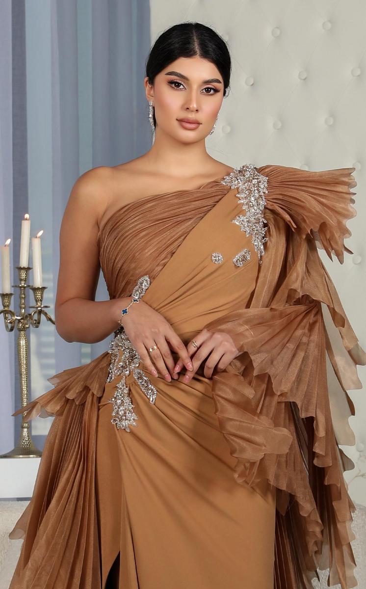 MNM Couture Style Number F02801 - 8