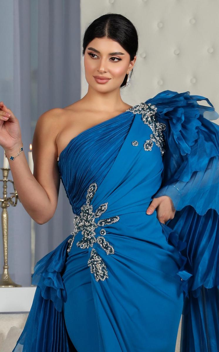 MNM Couture Style Number F02801 - 19