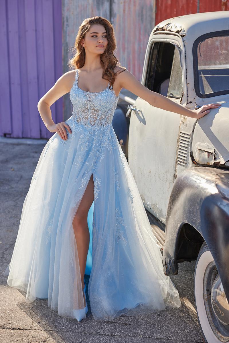 Ellie Wilde Style Number EW35118 - 1