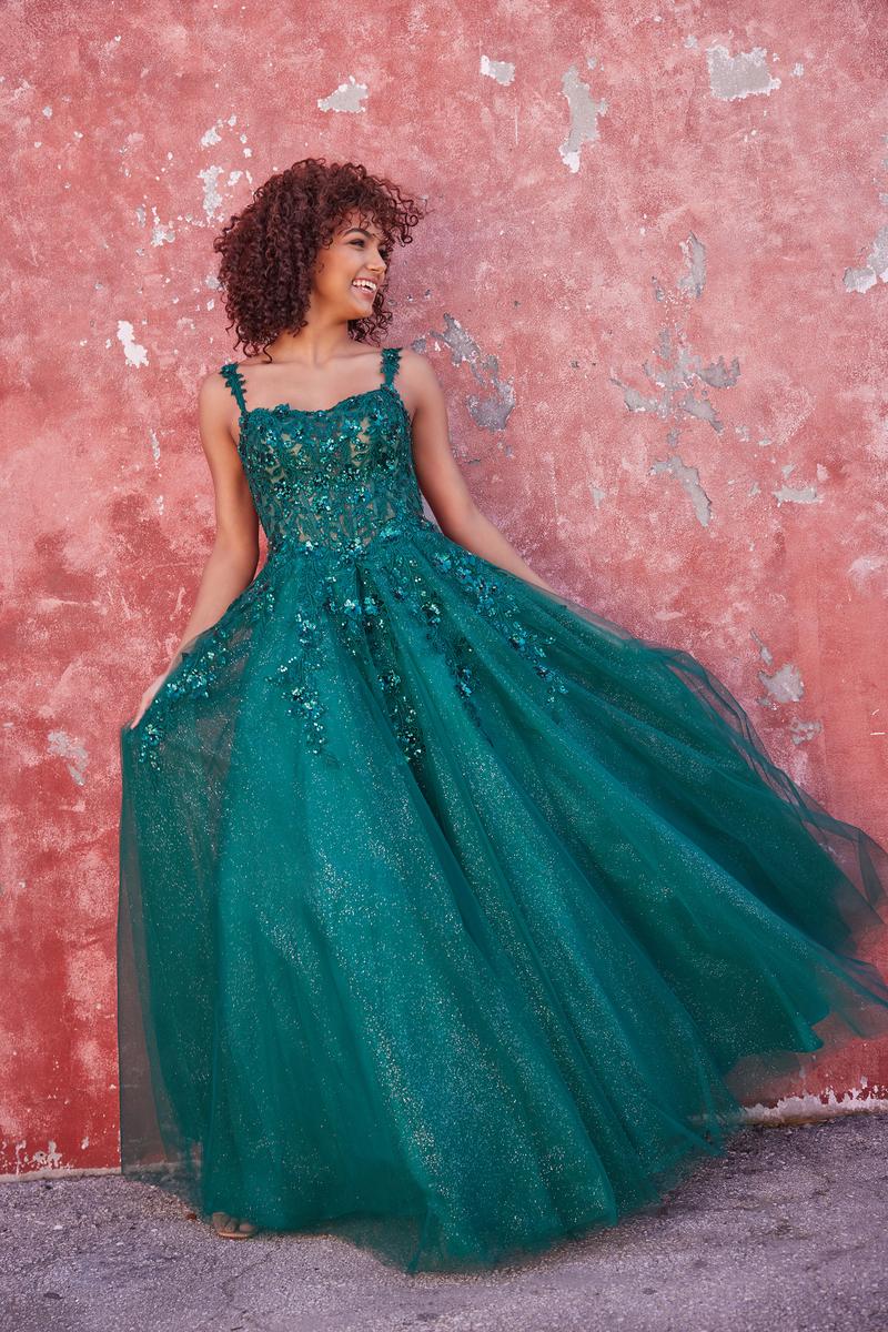 Ellie Wilde Style Number EW35123 - 1