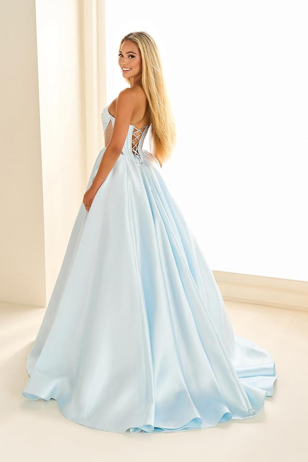 Ellie Wilde Style Number EW36025 - 2