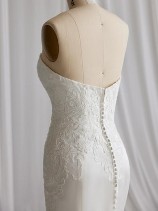 Rebecca Ingram Style Number 23RN669A01 - 9