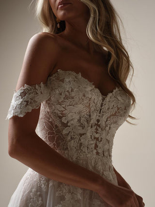 Rebecca Ingram Style Number 25RC318A01 - 10