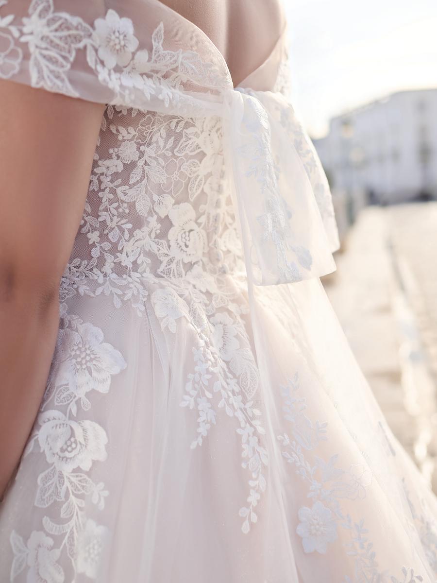 Sottero and Midgley Style Number 23SS615A01 - 18