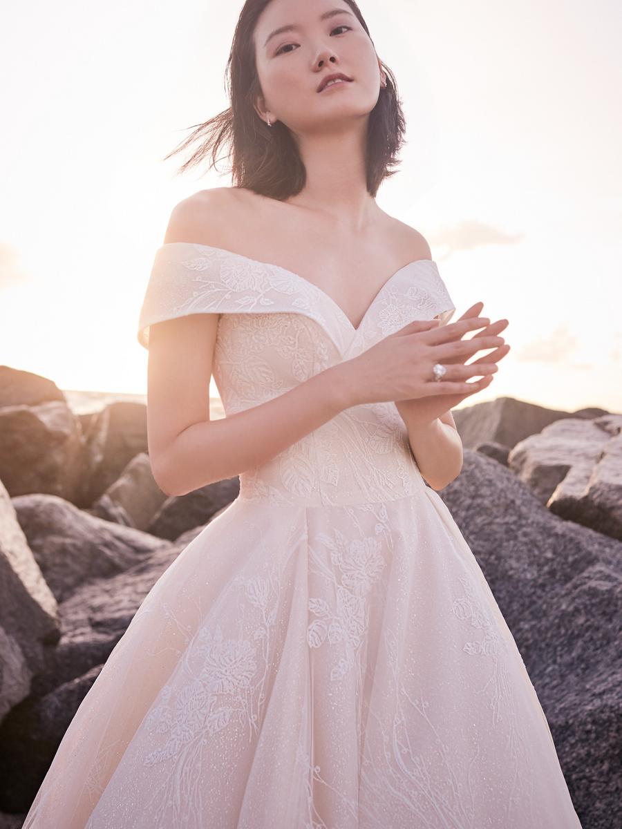 Sottero and Midgley Style Number 23SZ043 - 3