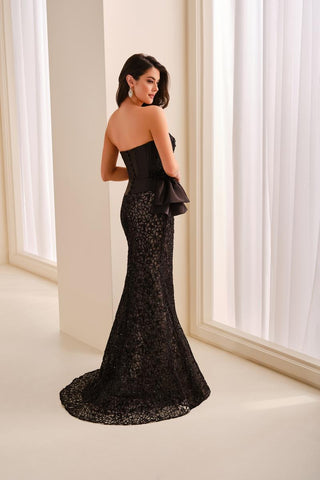 ivonne d dresses ID1209 Elevate your evening look with this off Ivonne D: ID923 - 4
