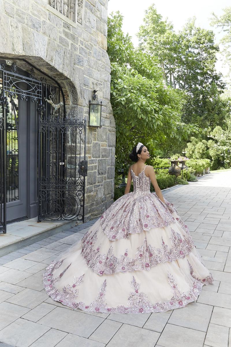 Vizcaya Style Number 89338 - 2