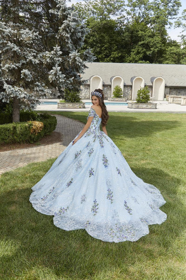 Vizcaya Style Number 89405 - 2