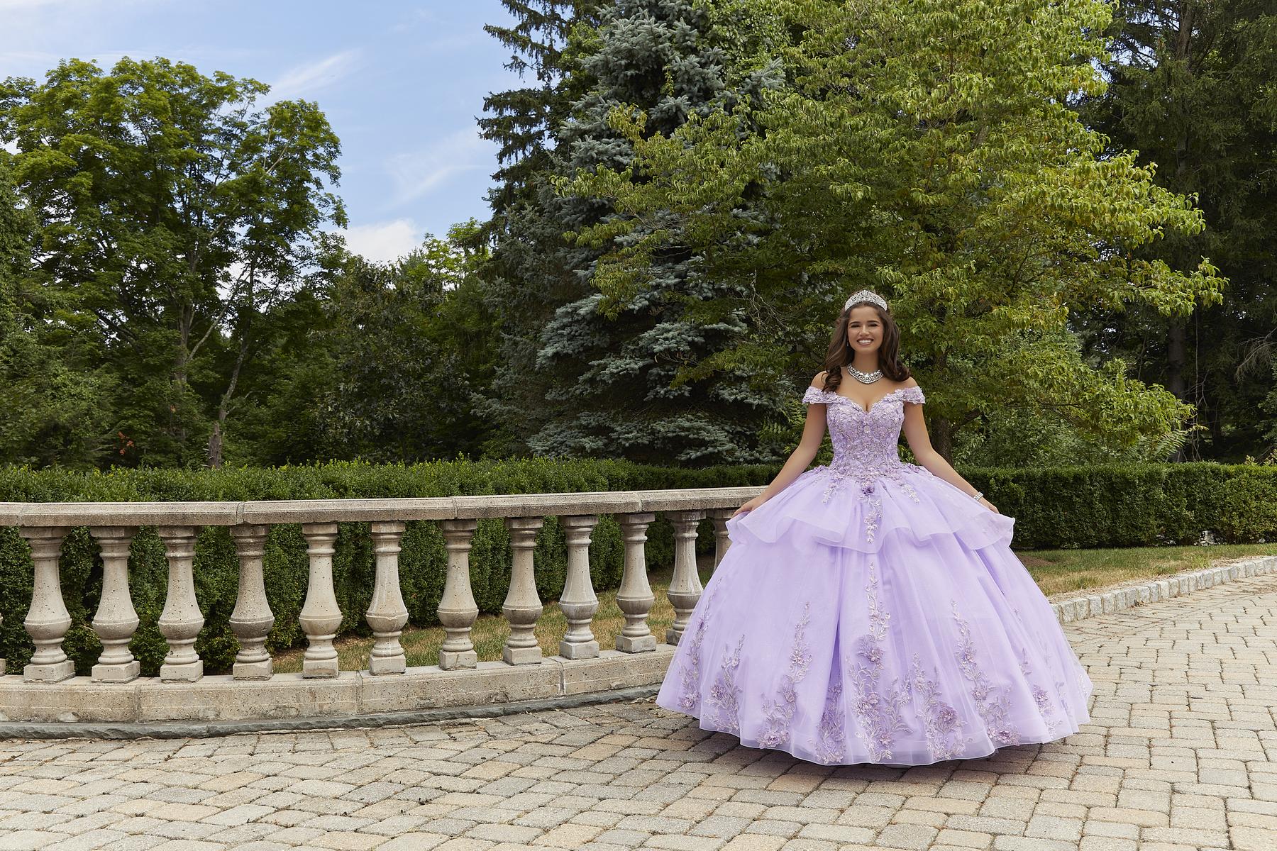 Vizcaya Style Number 89409 - 4