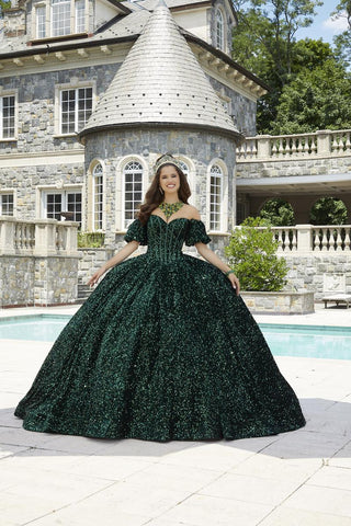 Vizcaya Style Number 60171 - 3