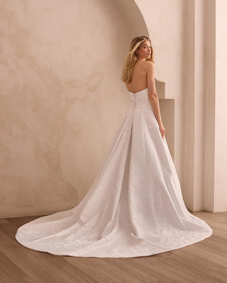 Mikaella Style Number M2605 - 2