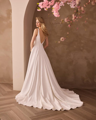 Mikaella Style Number M2607 - 2