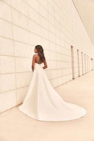 Paloma Blanca Style Number 4987 - 2