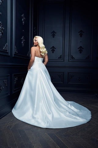 Paloma Blanca Style Number 4987 - 4