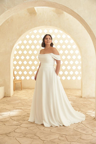 Paloma Blanca Style Number 5010 - 1