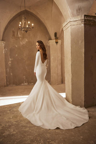 Paloma Blanca Style Number P5117 - 2