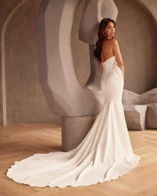 Paloma Blanca Style Number P5125 - 2